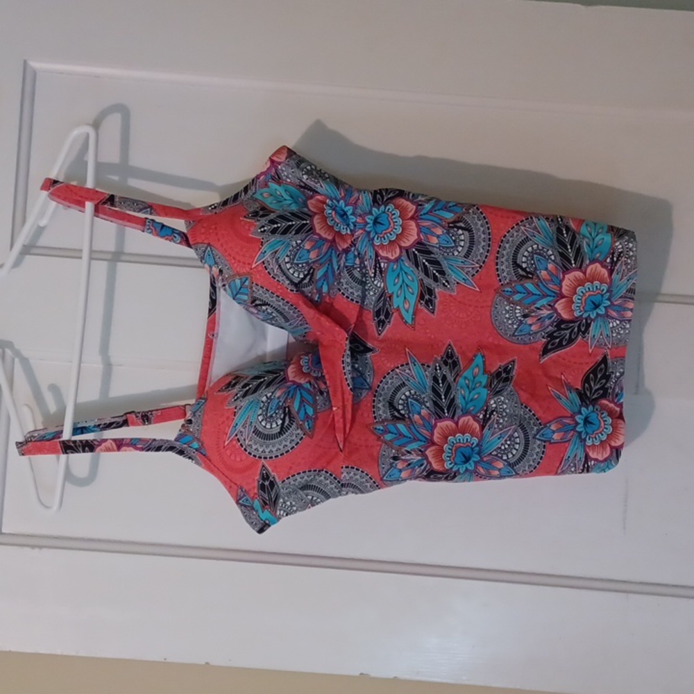 Bathing suit top